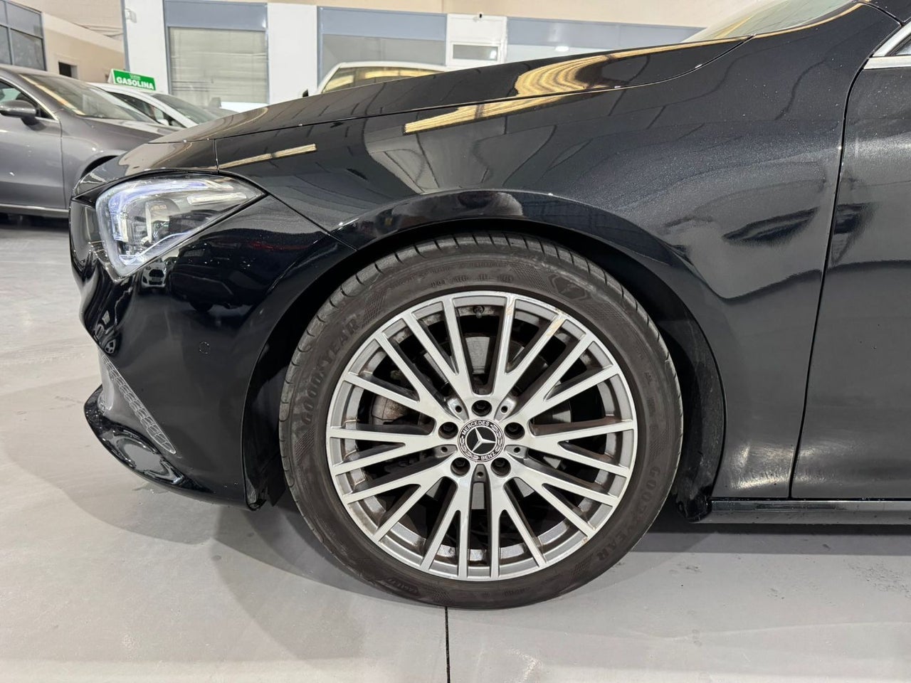 MERCEDES-BENZ CLA CLA 220 D DCT