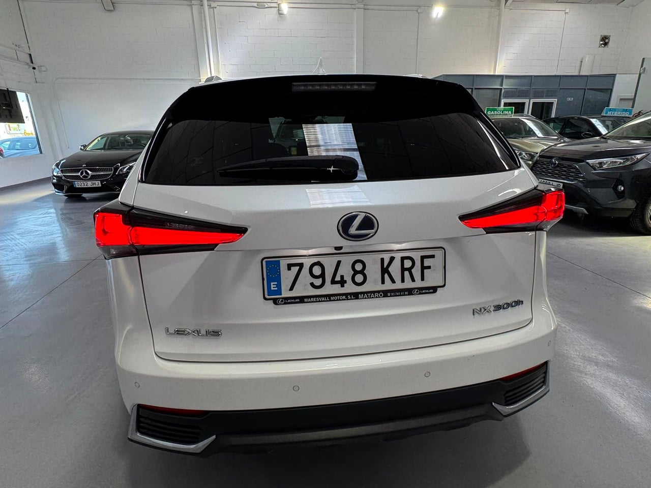 LEXUS NX 2.5 300h Executive Navigation 4WD