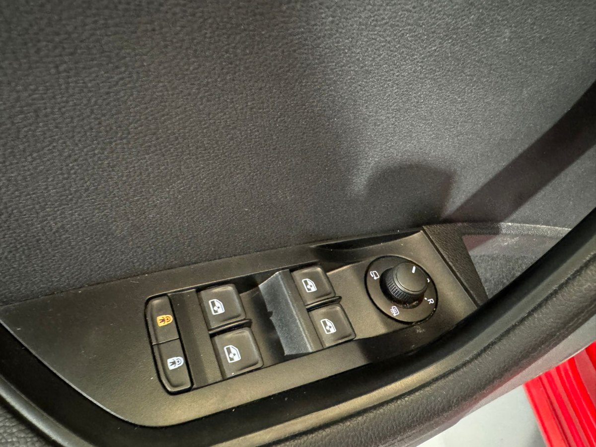 Skoda Superb Combi 2.0TDI 150CV Style DSG