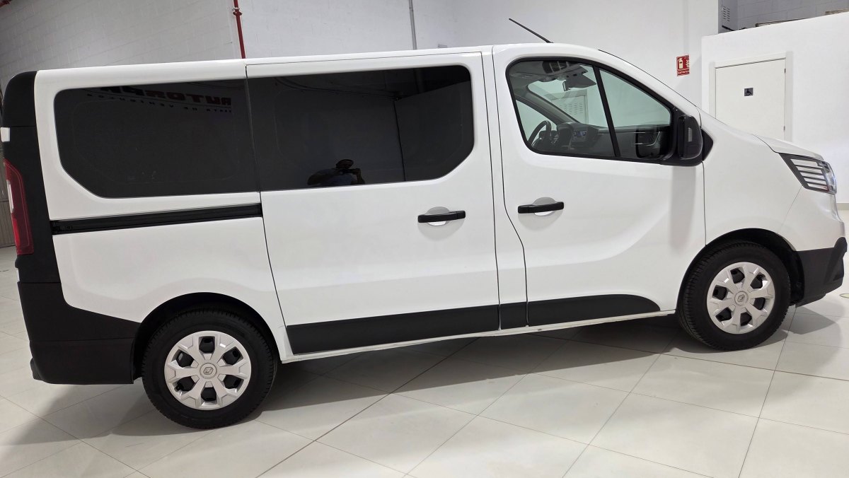 Renault Trafic RENAULT TRAFIC Combi 9 Energy Blue dCi 81 kW (110CV) 9 PLAZAS LARGO