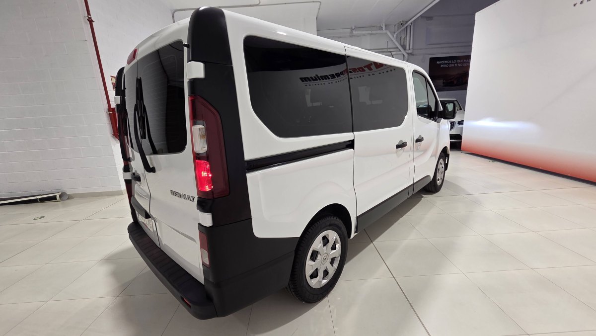 Renault Trafic RENAULT TRAFIC Combi 9 Energy Blue dCi 81 kW (110CV) 9 PLAZAS LARGO