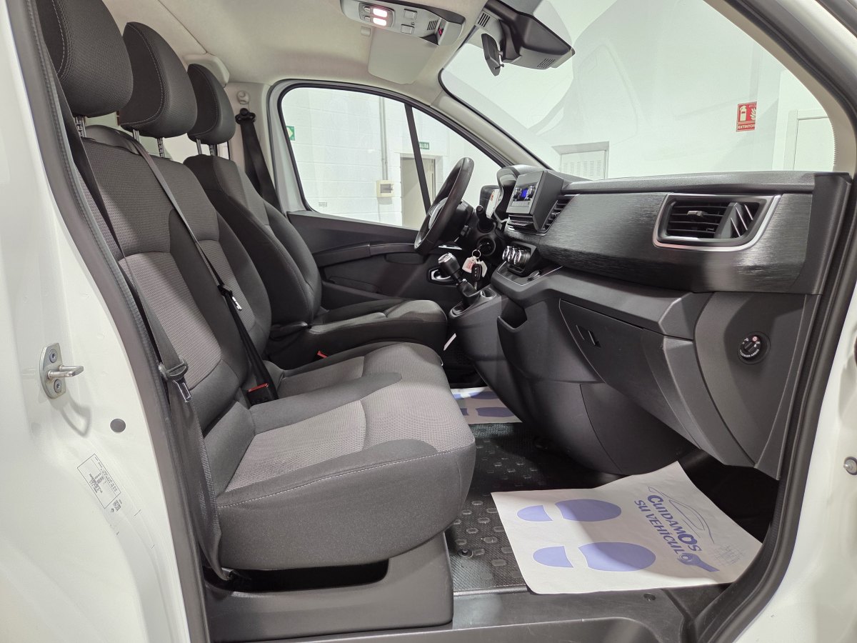Renault Trafic RENAULT TRAFIC Combi 9 Energy Blue dCi 81 kW (110CV) 9 PLAZAS LARGO