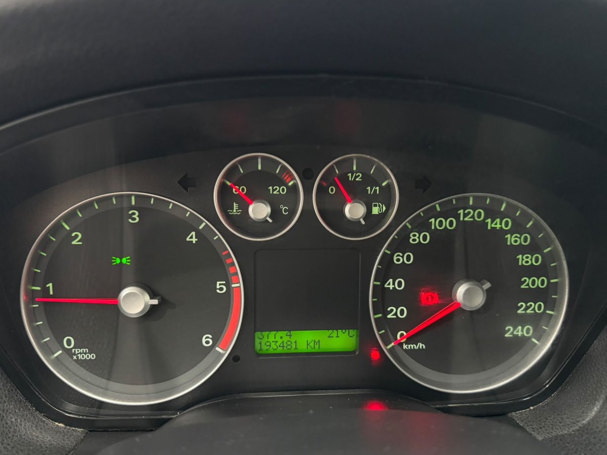 Ford Focus 2.0 136 CV