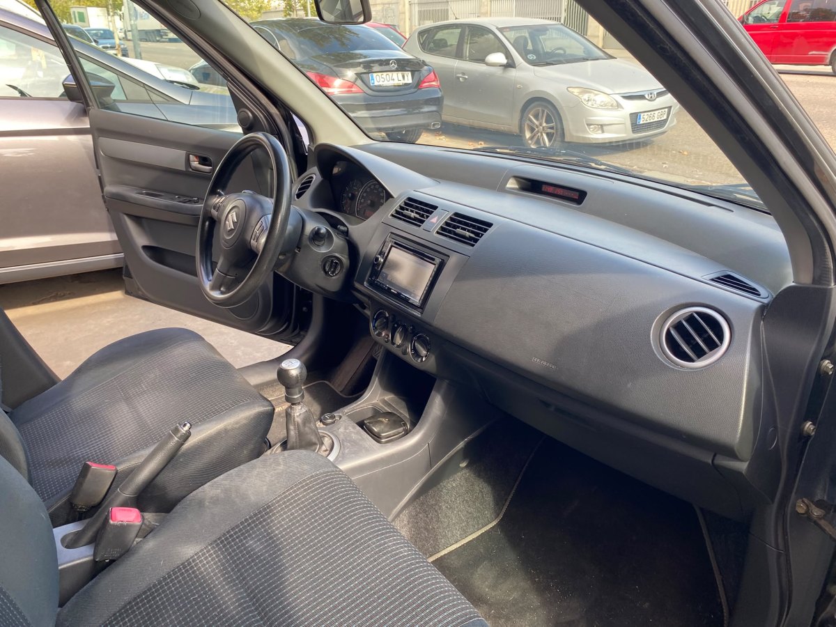 Suzuki Swift 1.5 102 CV