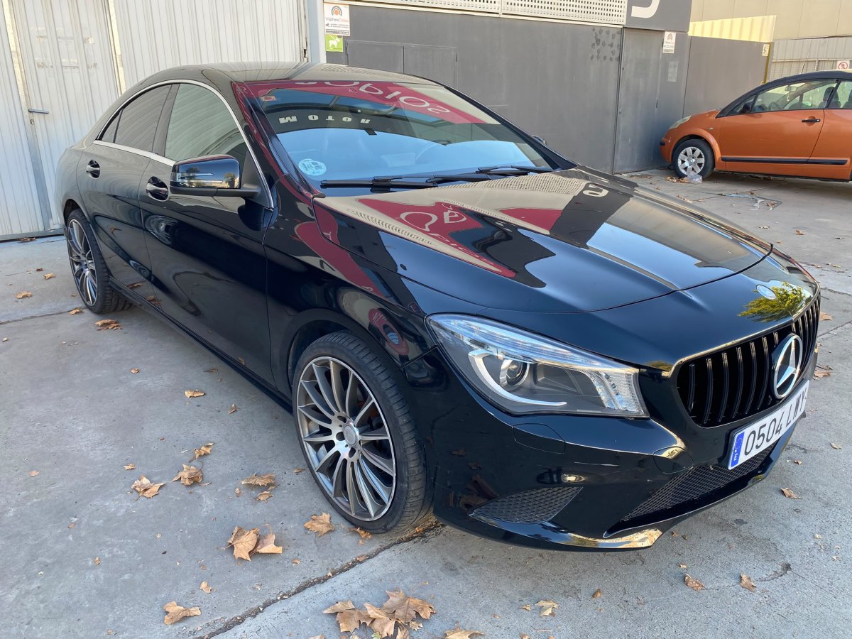 Mercedes-Benz CLA 200 163 CV