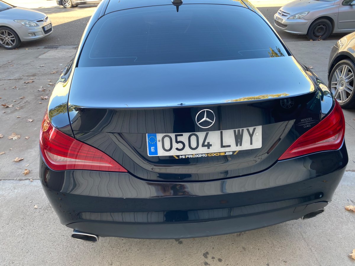 Mercedes-Benz CLA 200 163 CV