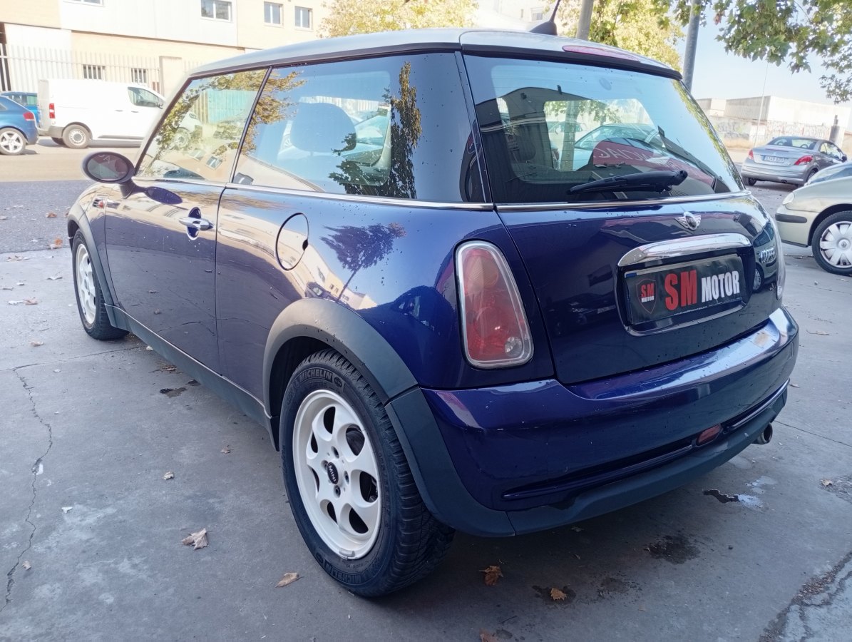 Mini Cooper 1.6 116 CV