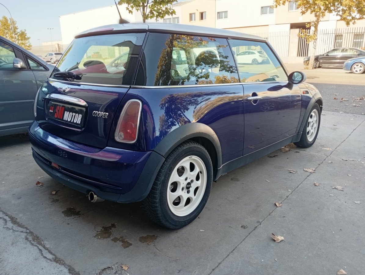 Mini Cooper 1.6 116 CV
