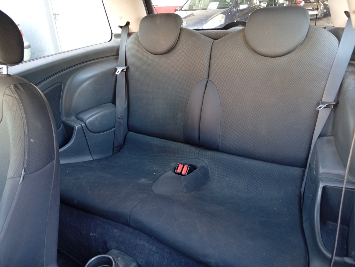 Mini Cooper 1.6 116 CV