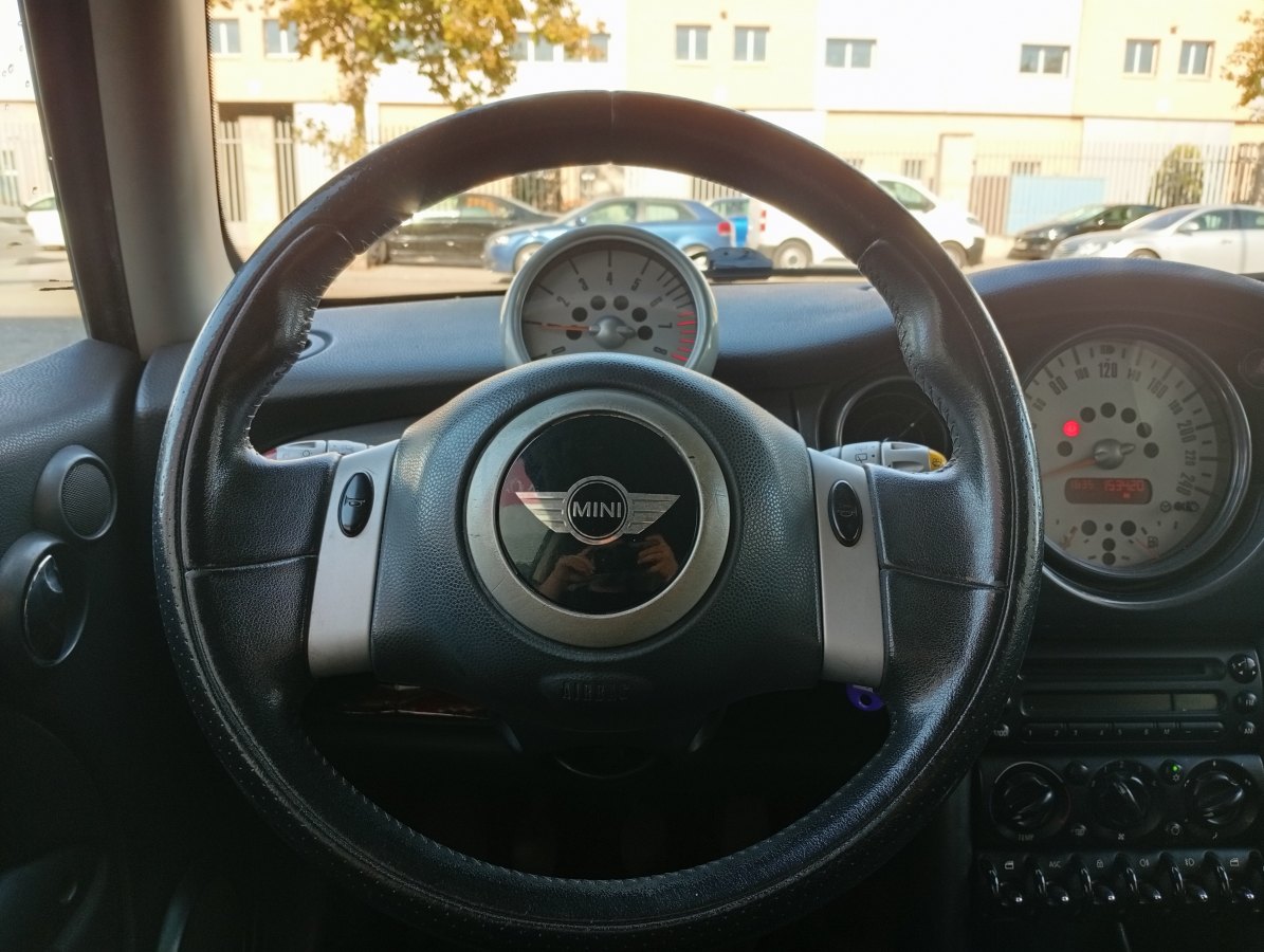 Mini Cooper 1.6 116 CV