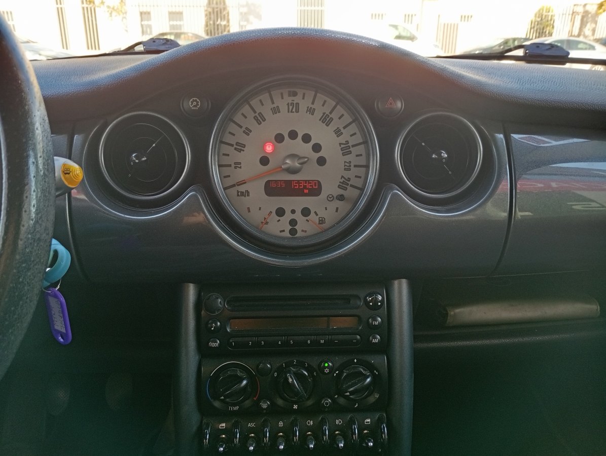 Mini Cooper 1.6 116 CV
