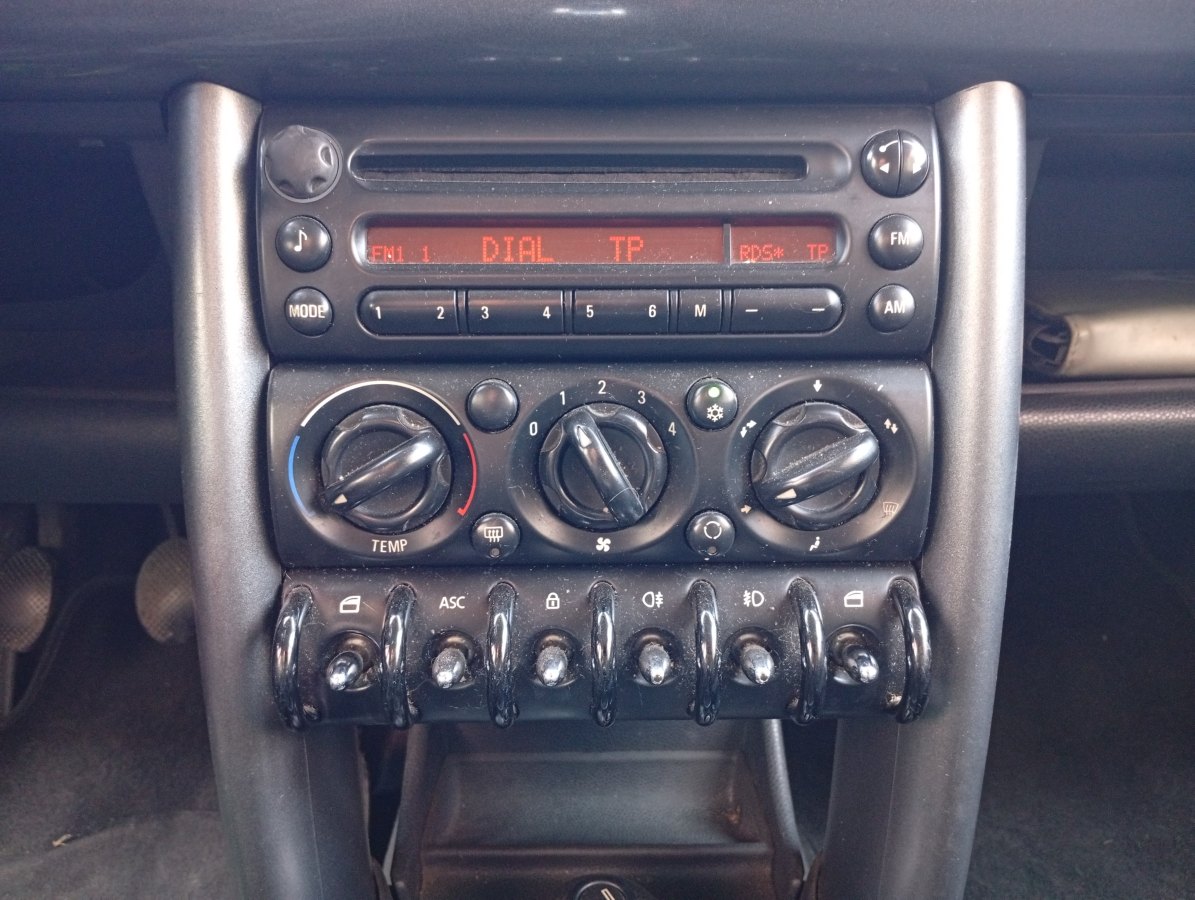 Mini Cooper 1.6 116 CV