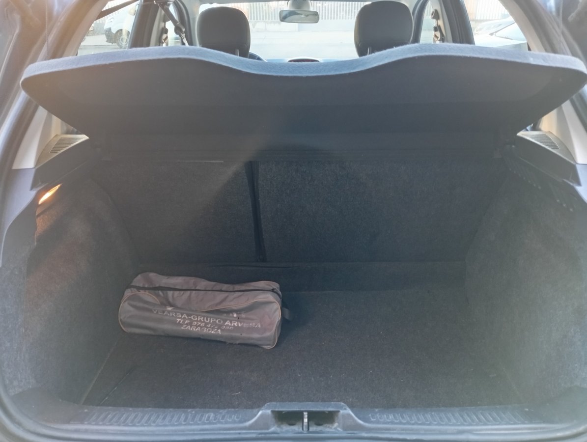 Renault Clio 1.2 75 CV