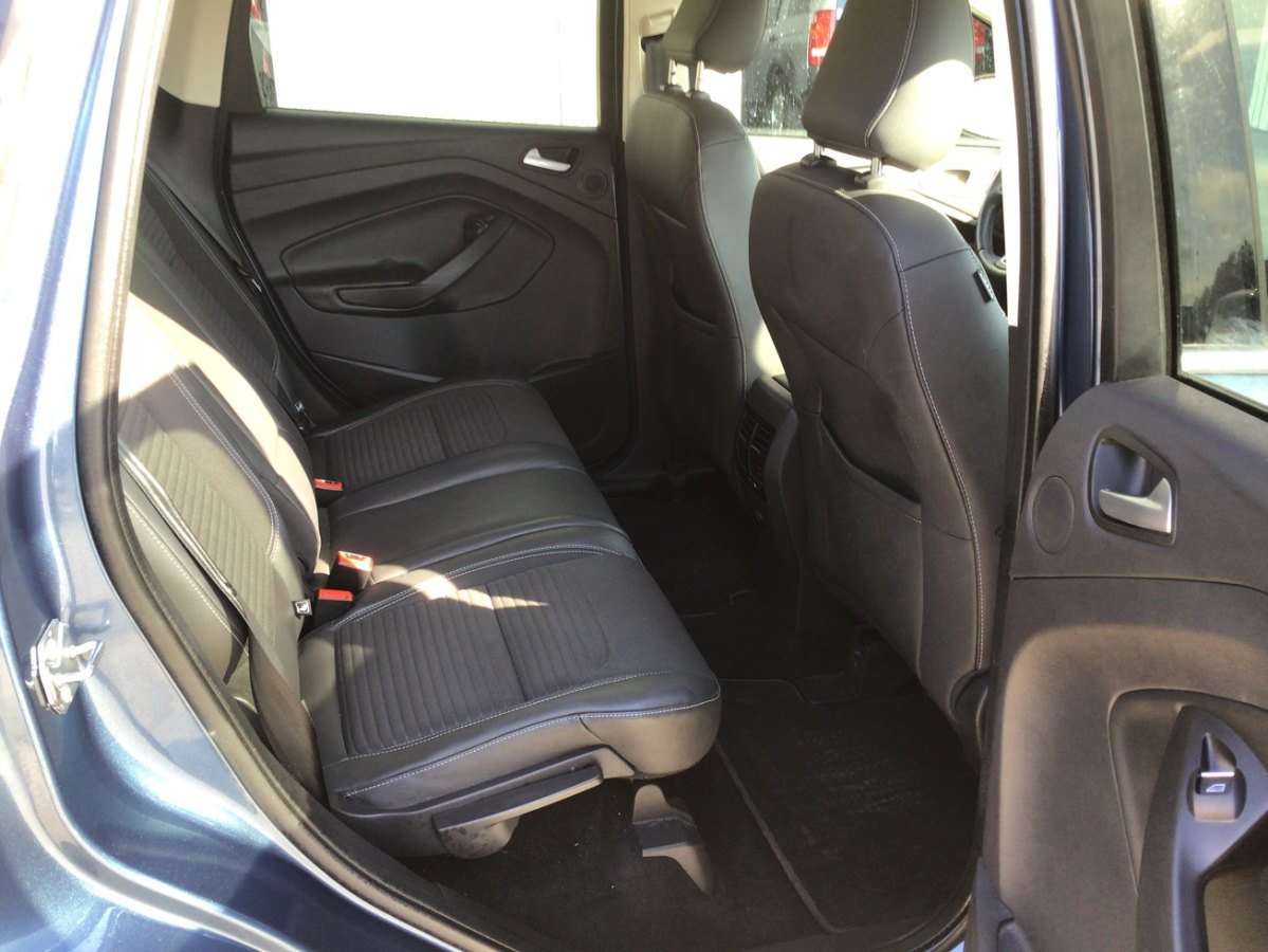 Ford Kuga 1.5 EcoBoost Automático AWD 150 CV Titanium