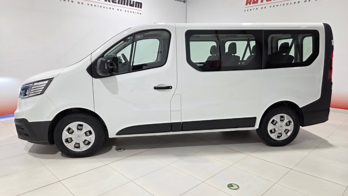 Renault Trafic RENAULT TRAFIC Combi 9 Energy Blue dCi 81 kW (110CV) 9 PLAZAS