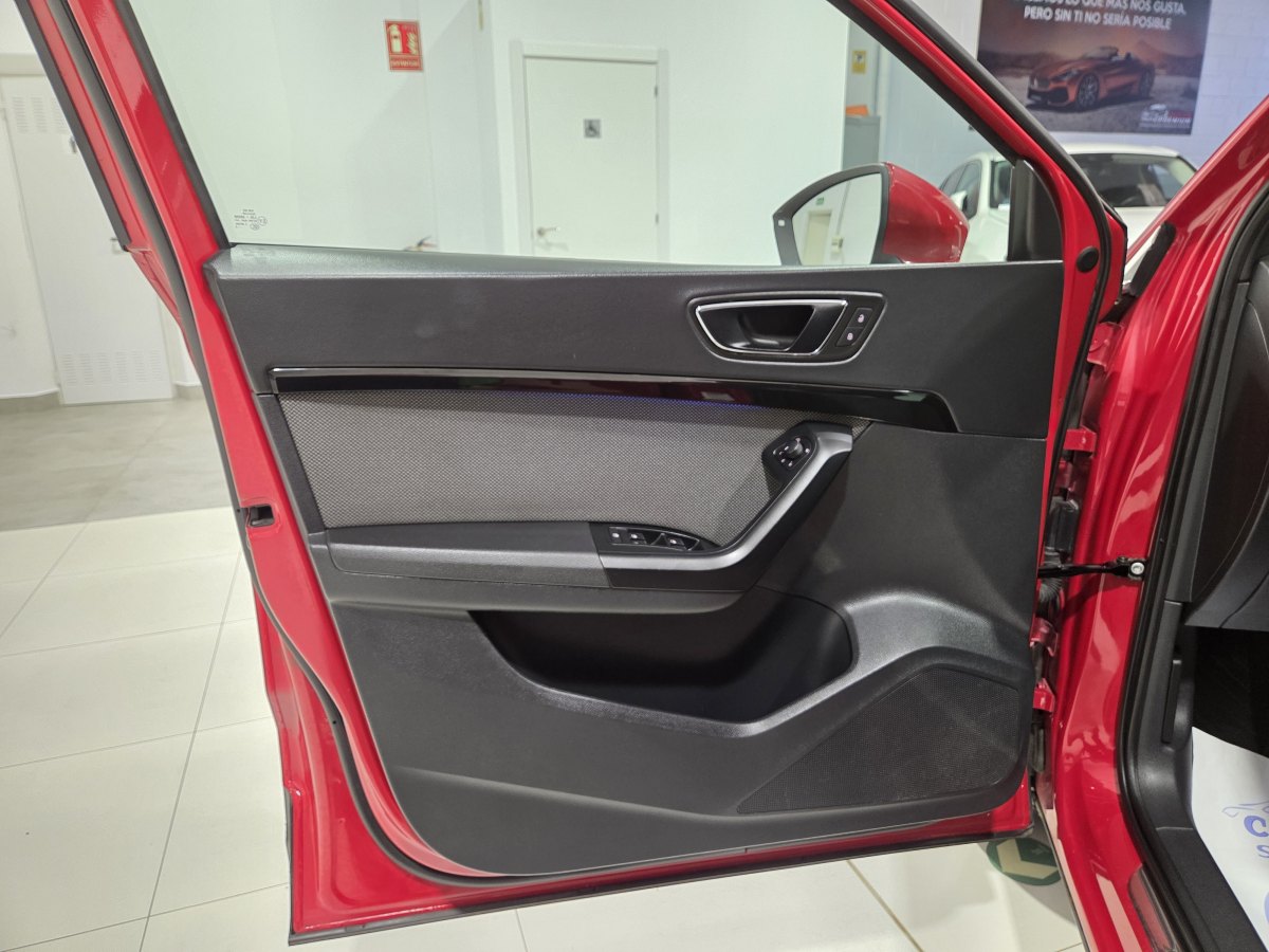 SEAT Ateca SEAT ATECA 1.4 ecoTSI GASOLINA 150CV 4DRIVE 4X4  XCELLENCE TECHO SOLAR