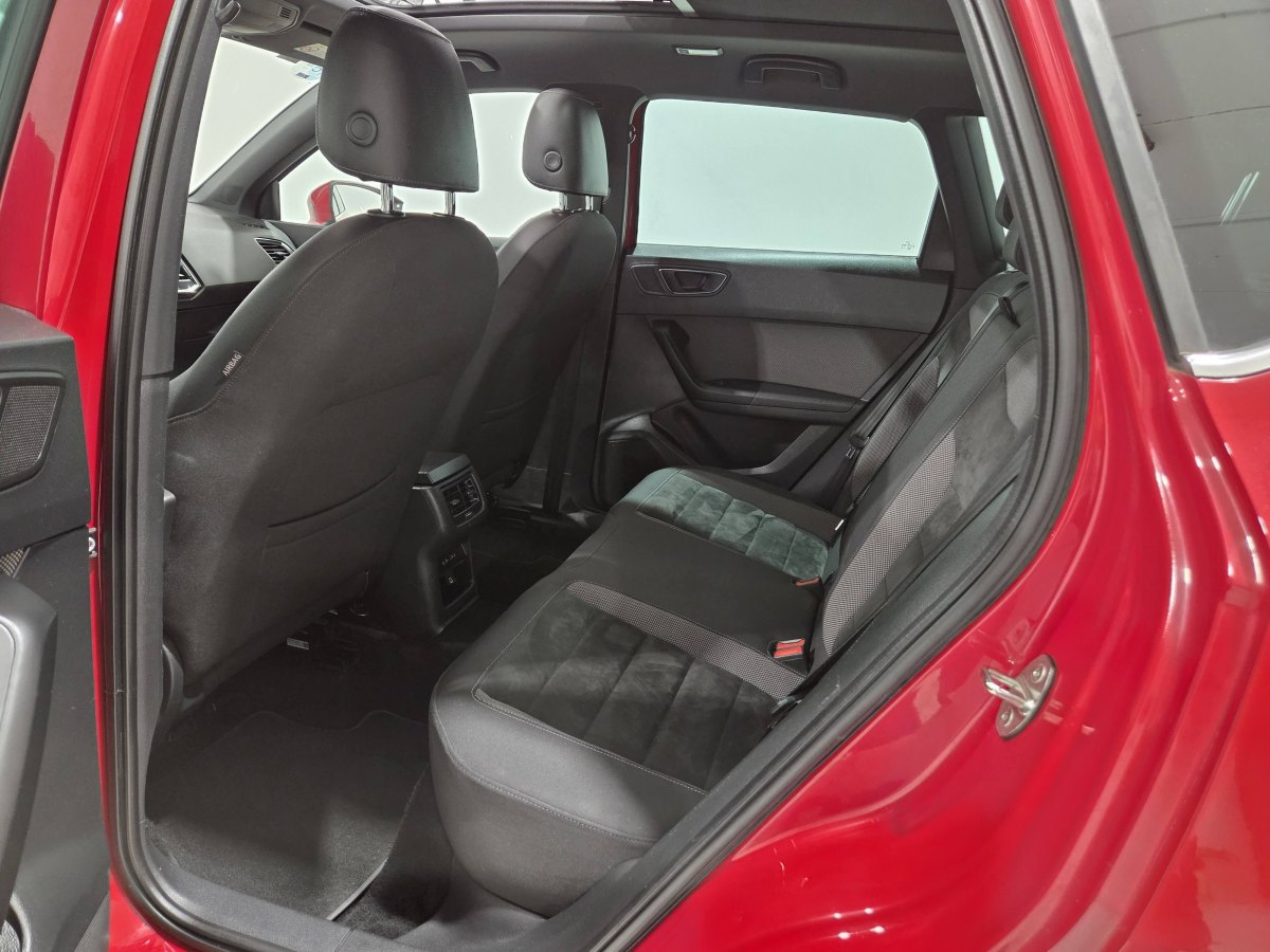 SEAT Ateca SEAT ATECA 1.4 ecoTSI GASOLINA 150CV 4DRIVE 4X4  XCELLENCE TECHO SOLAR