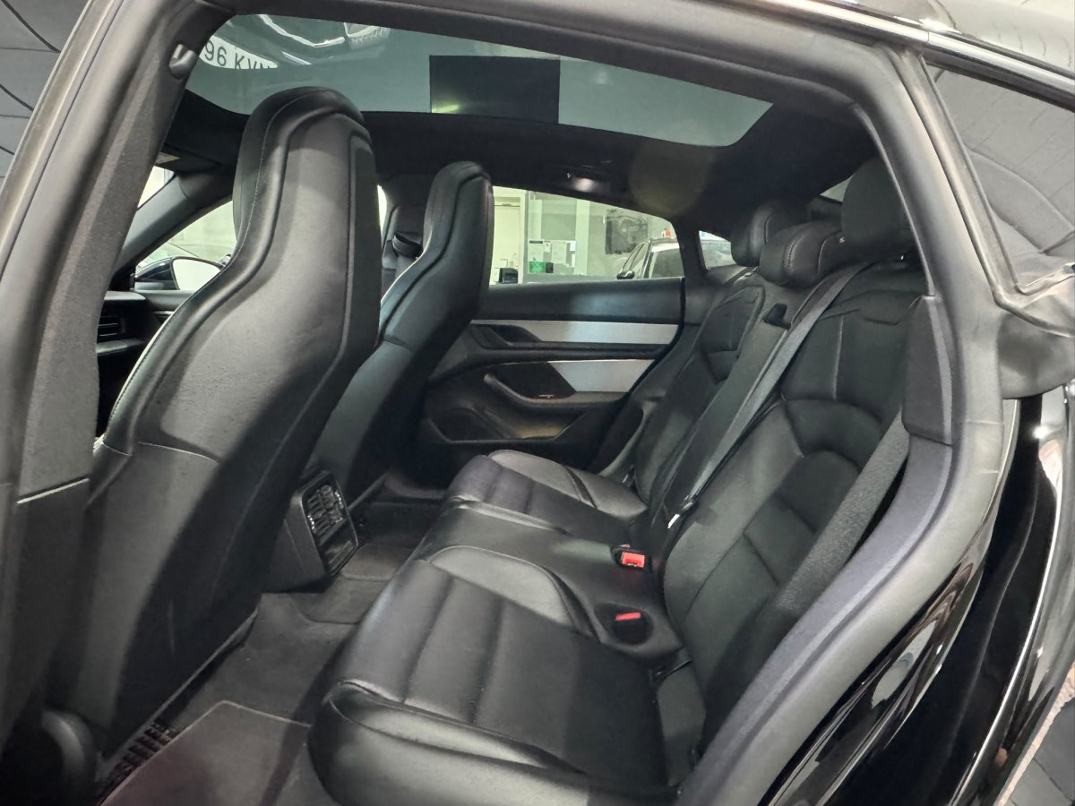 Porsche Taycan Automático 476 CV Taycan