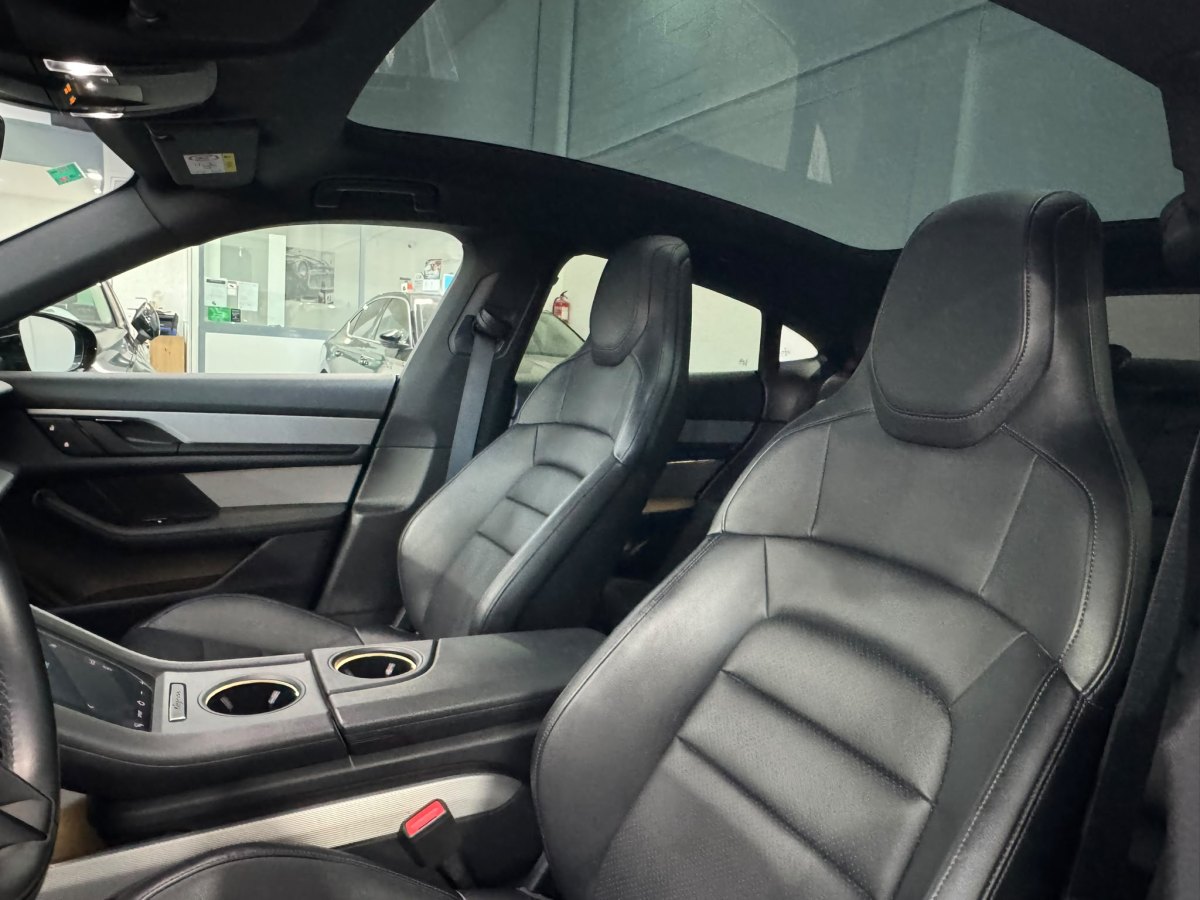 Porsche Taycan Automático 476 CV Taycan