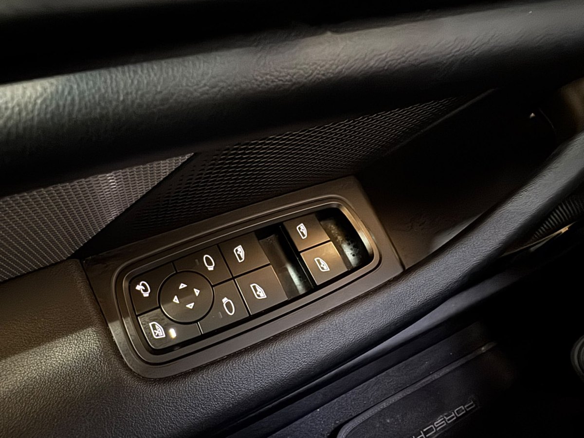 Porsche Taycan Automático 476 CV Taycan