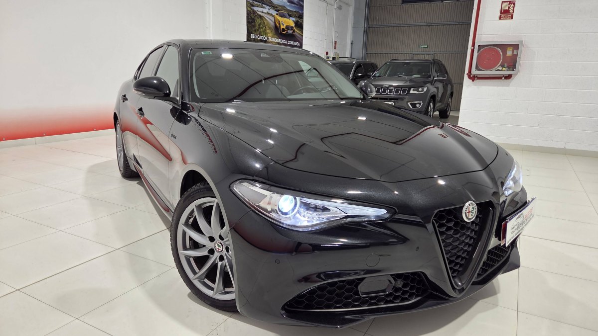 Alfa Romeo Giulia ALFA ROMEO GIULIA  2.2 TURBO DIESEL 190CV SPRINT AT8