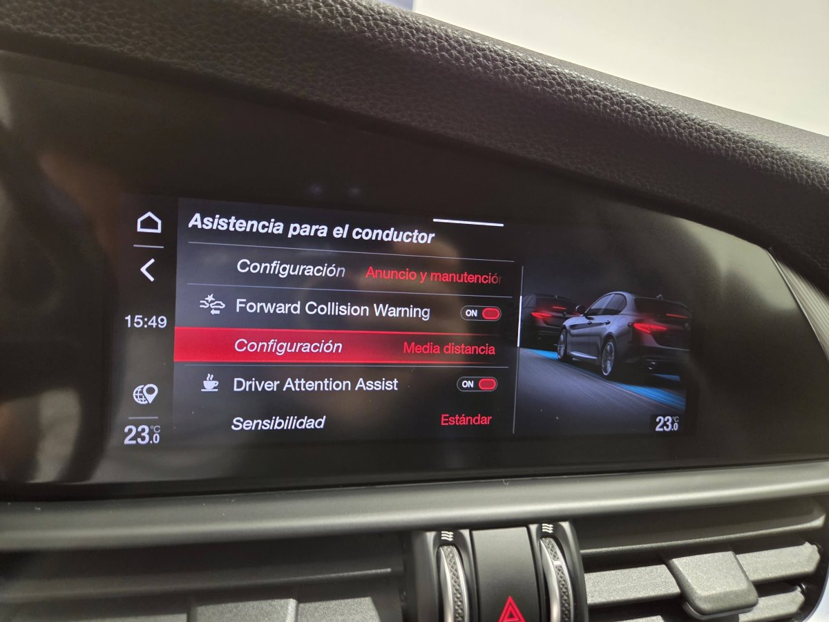 Alfa Romeo Giulia ALFA ROMEO GIULIA  2.2 TURBO DIESEL 190CV SPRINT AT8