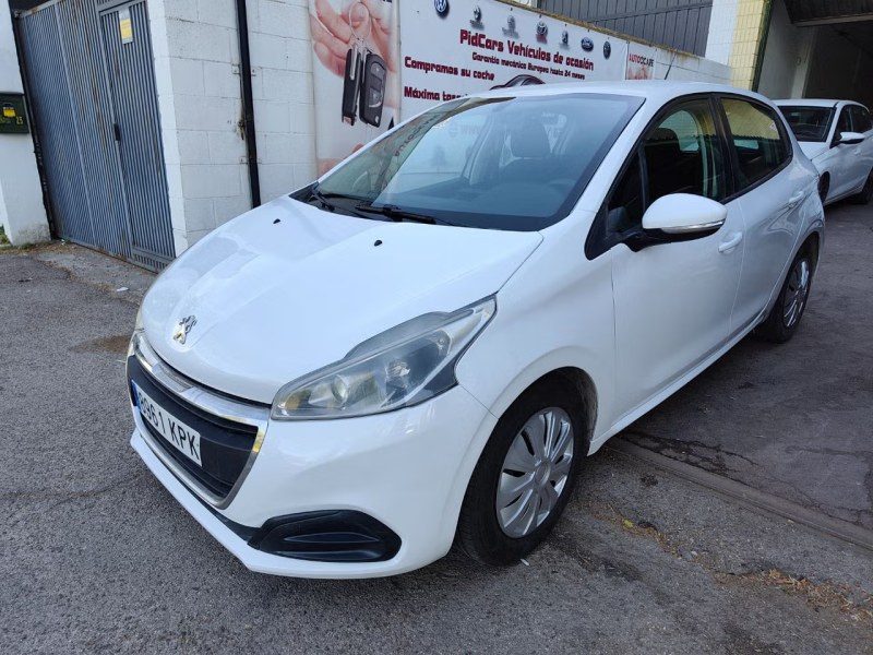 Peugeot 208 5P ACTIVE BlueHDi 73kW 100CV