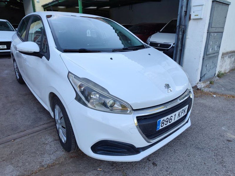 Peugeot 208 5P ACTIVE BlueHDi 73kW 100CV