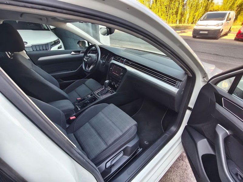 Volkswagen Passat Executive 2.0 TDI 110kW 150CV DSG