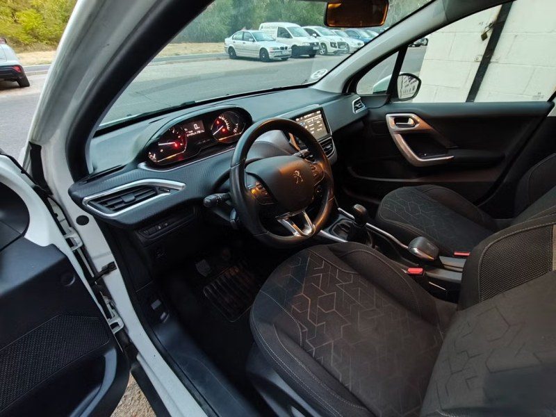 Peugeot 2008 Active 1.6 eHDi 92