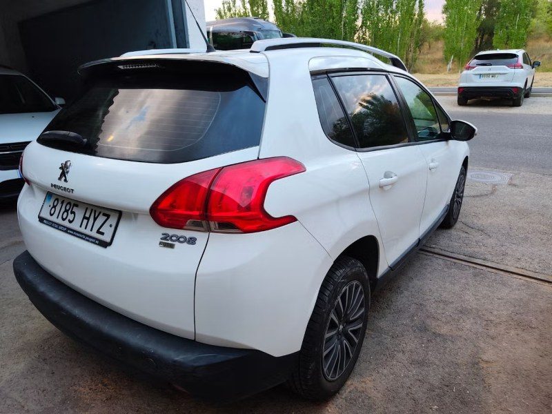 Peugeot 2008 Active 1.6 eHDi 92