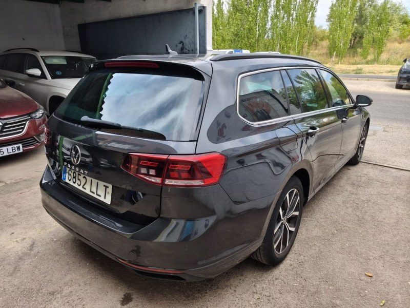 Volkswagen Passat Variant Executive 2.0 TDI 110kW DSG