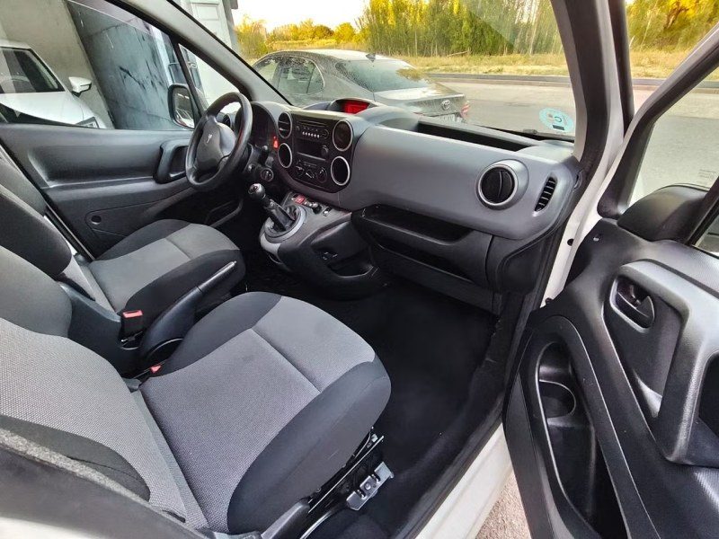 Peugeot Partner Furgon Confort L1 1.6 BlueHDi 55KW 75