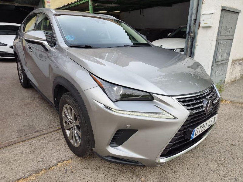 Lexus NX 2.5 300h Business Navigation 2WD