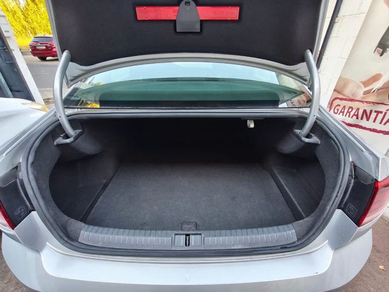 Volkswagen Passat Business 2.0 TDI 110kW 150CV