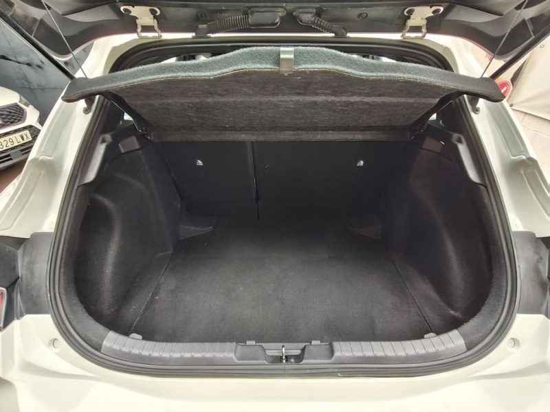 Toyota Corolla 1.8 125H BUSINESS ECVT