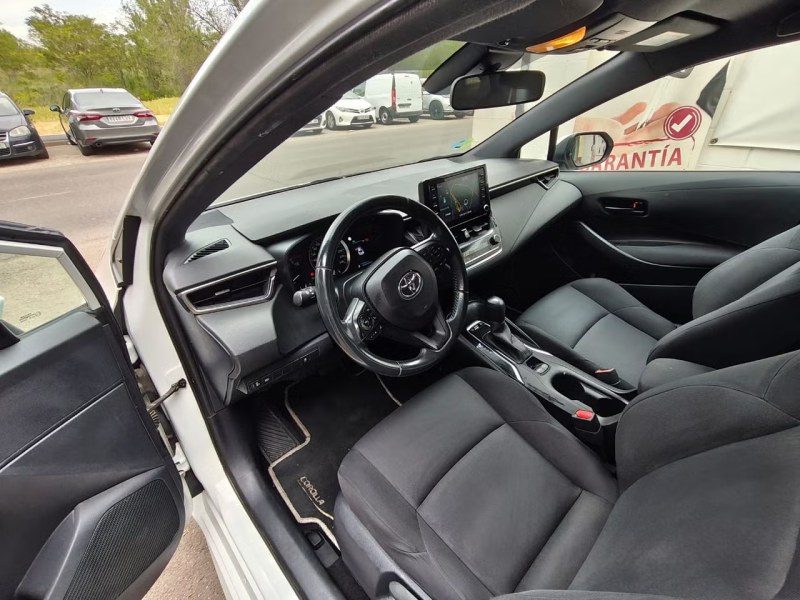 Toyota Corolla 1.8 125H BUSINESS ECVT