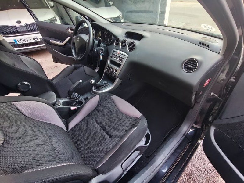 Peugeot 308 Nuevo 308 5p Access 1.6 eHDi 115