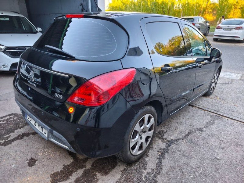 Peugeot 308 Nuevo 308 5p Access 1.6 eHDi 115