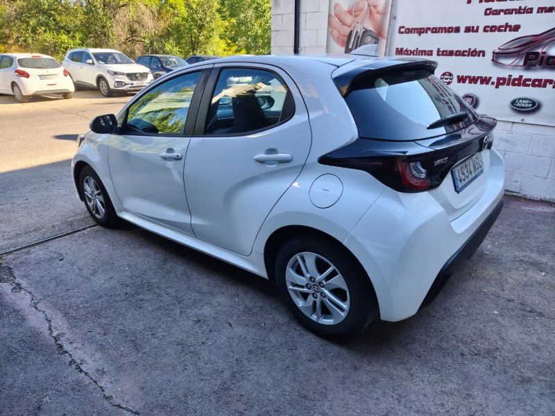 Toyota Yaris 1.5 120H Active Plus
