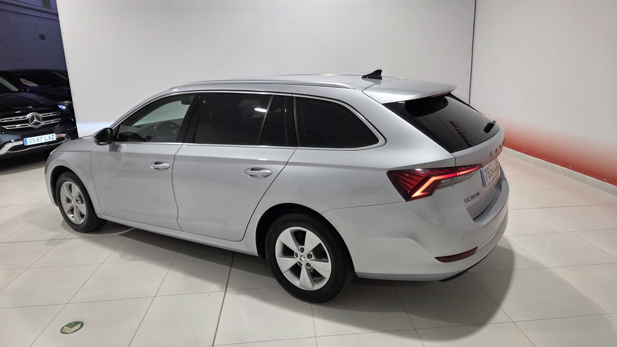 Skoda Octavia 2.0 AMT 150 CV Ambition