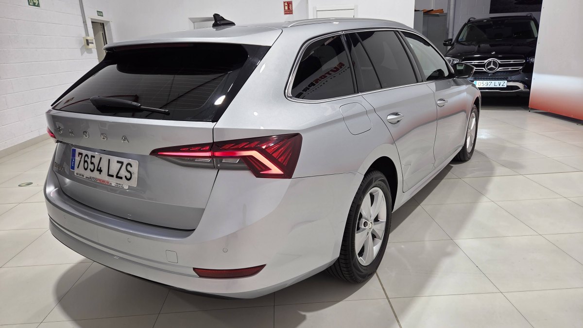 Skoda Octavia 2.0 AMT 150 CV Ambition