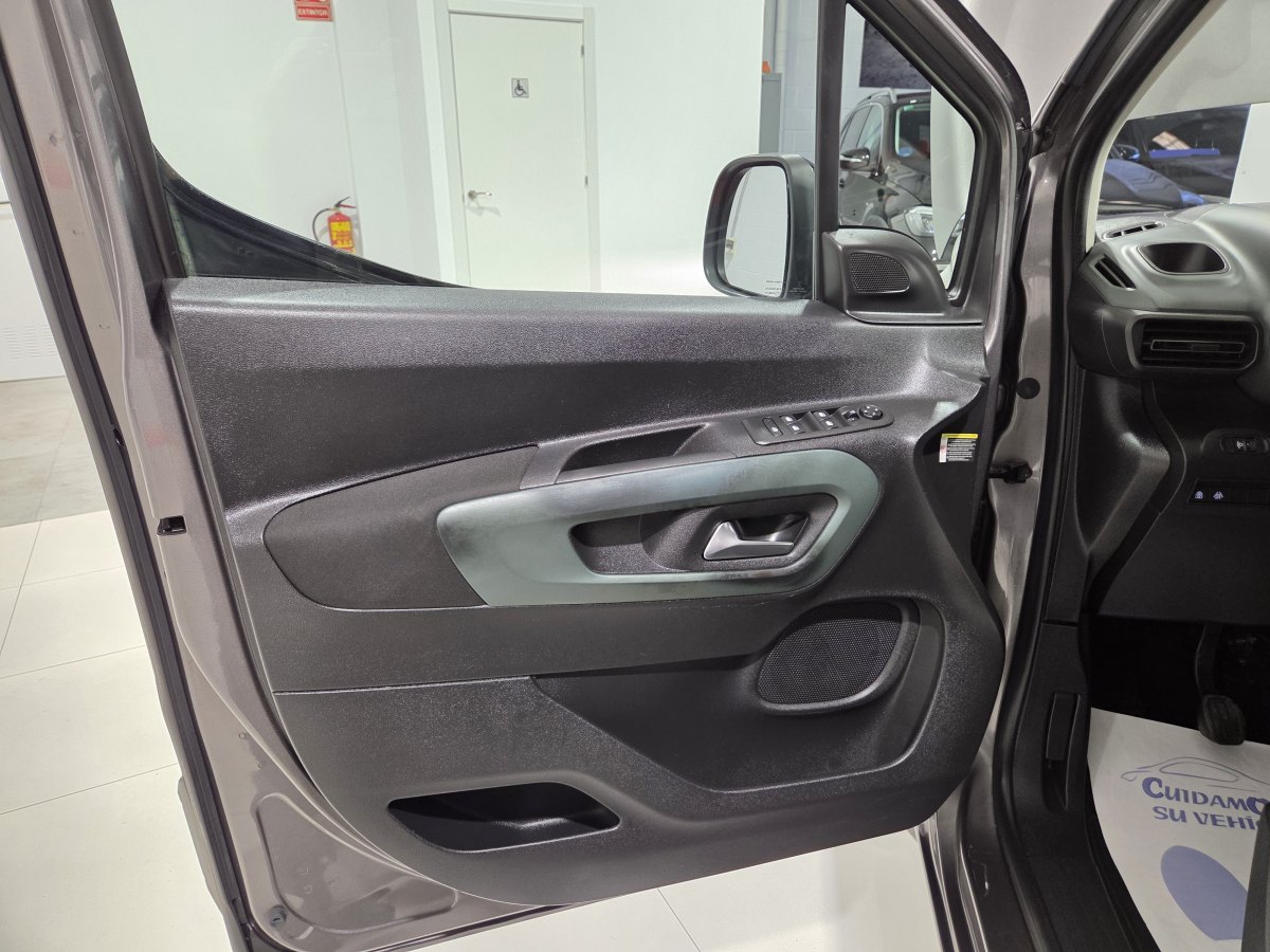 Citroen Berlingo 1.5 BlueHDi Automático M 130 CV