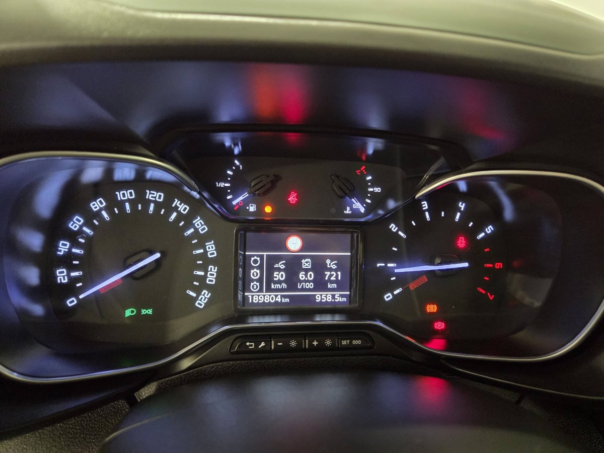Citroen Berlingo 1.5 BlueHDi Automático M 130 CV