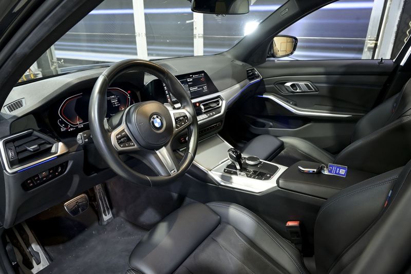 BMW 320 Serie 3 320d xDrive Automatica Touring (2022) - foto 5