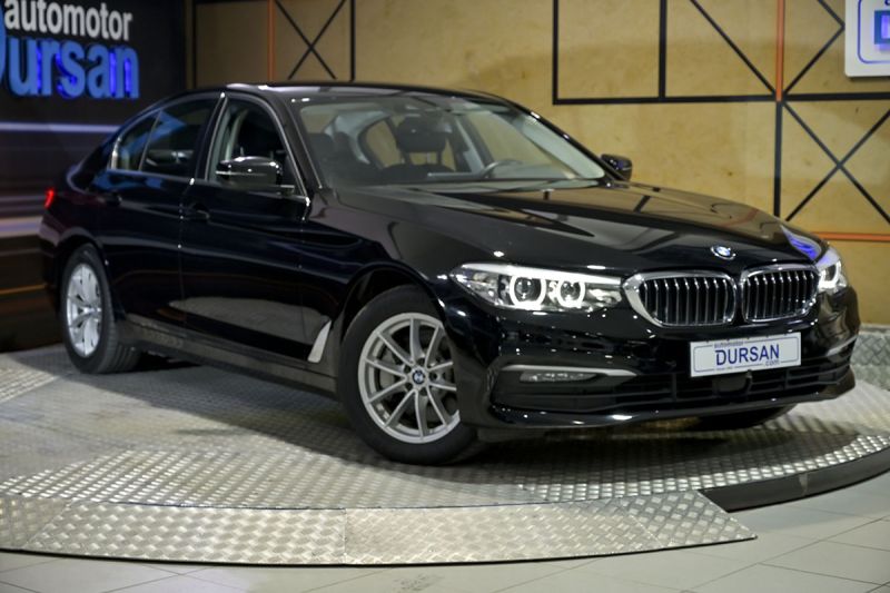 BMW 530 Serie 5 530e xDrive (2020) - foto 3
