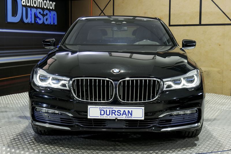 BMW 730 Serie 7 730dA xDrive (2016) - foto 2