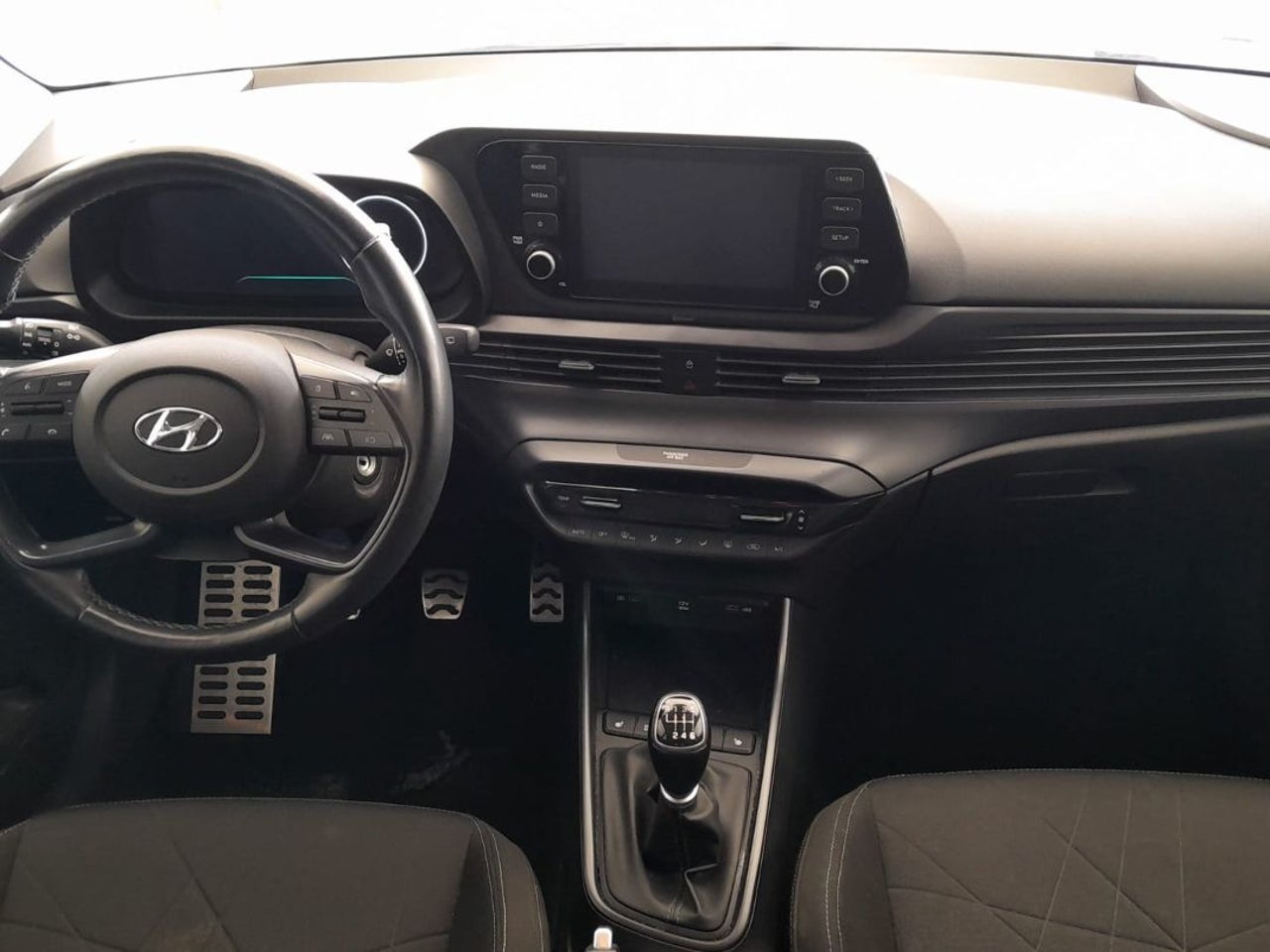 HYUNDAI Bayon 1.0 TGDI 74kW 100CV 48V Essence