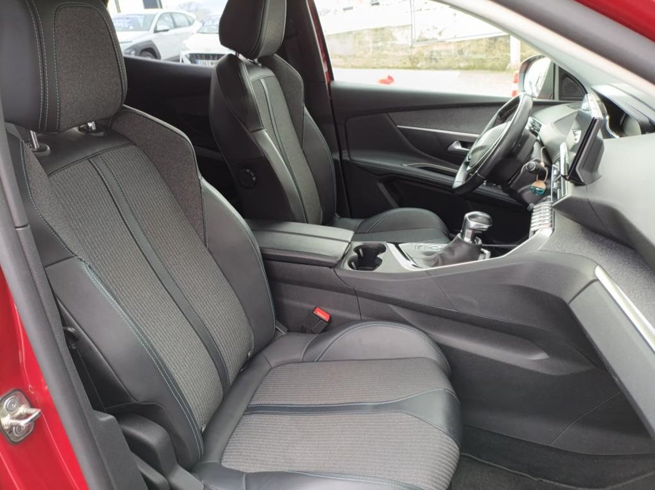 PEUGEOT 3008 1.2 PureTech 96KW SS Allure Pack
