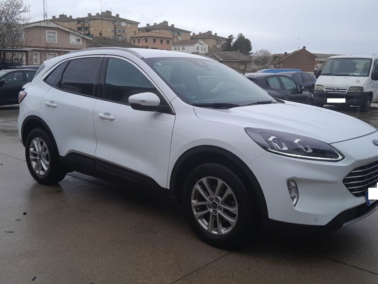FORD Kuga Titanium 1.5T EcoBoost 110kW 150CV